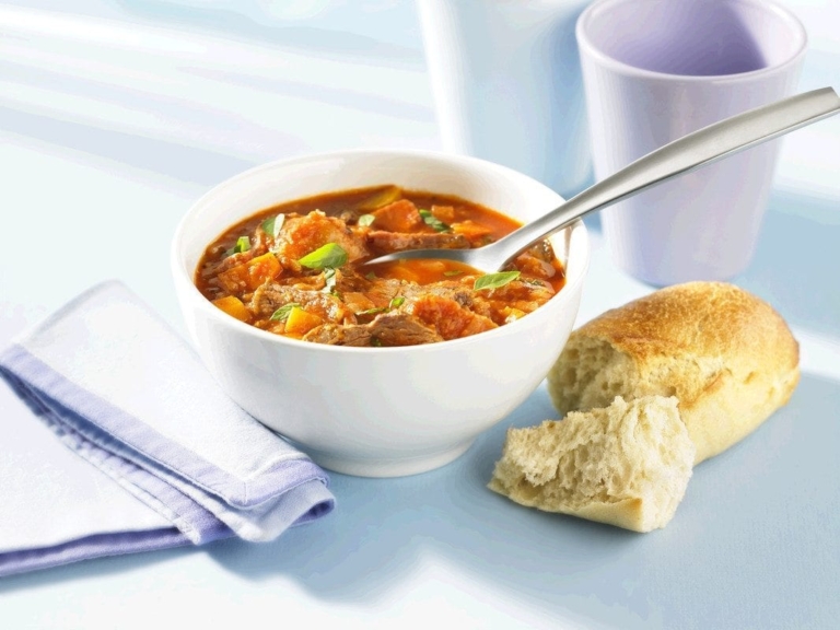 Rustic Italian Beef and Tomato Soup