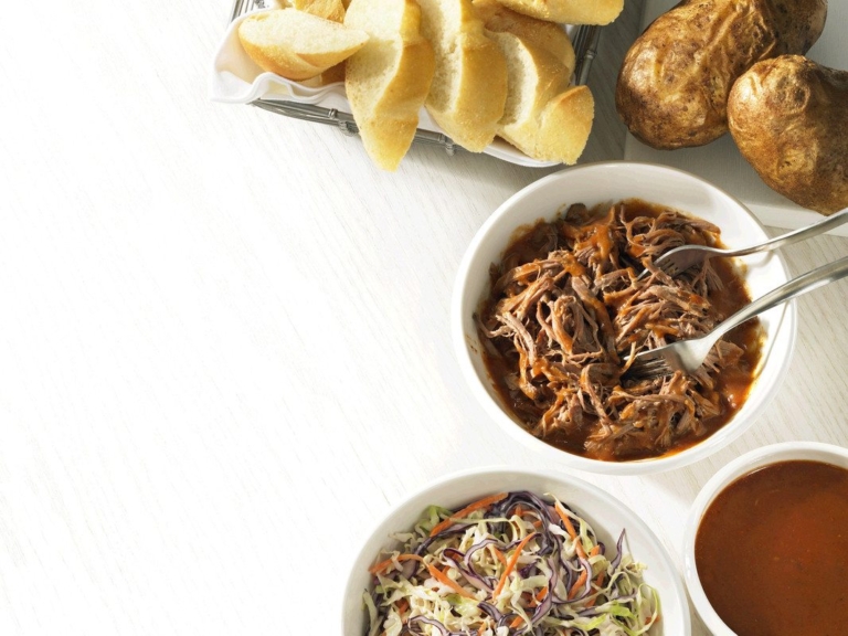 Slow-Cooker South-Western Pulled Beef