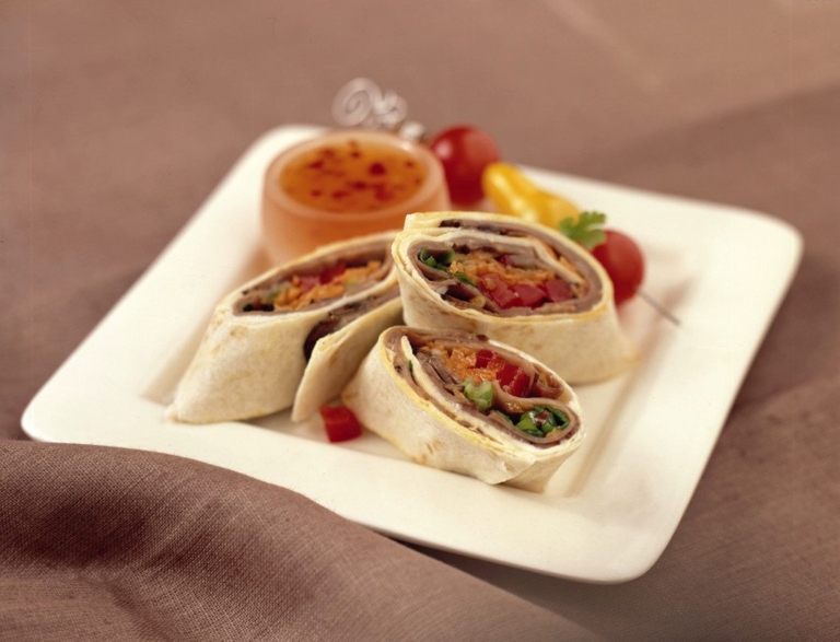 Tangy Thai Beef Pinwheels