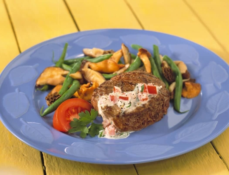 Grilled Beef Medallions with Goat Cheese