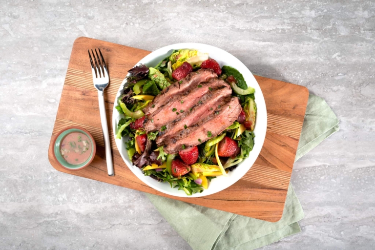 Steak and Berry Salad