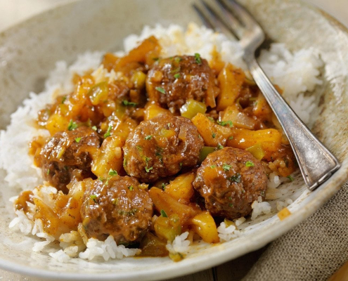 Classic Sweet and Sour Pineapple Meatballs
