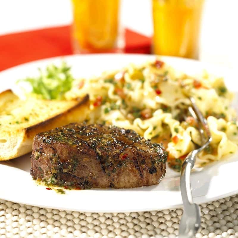 Chilean Pebre Beef Medallions with Pasta