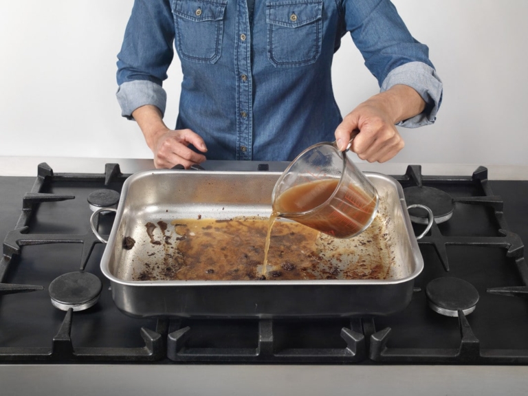 How to Make Gravy Canadian Beef Canada Beef