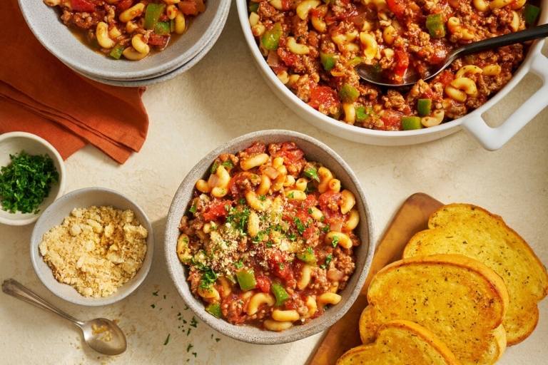 Classic Mac ‘n Beef with Garlicky Texas Toast Crumb & Toast