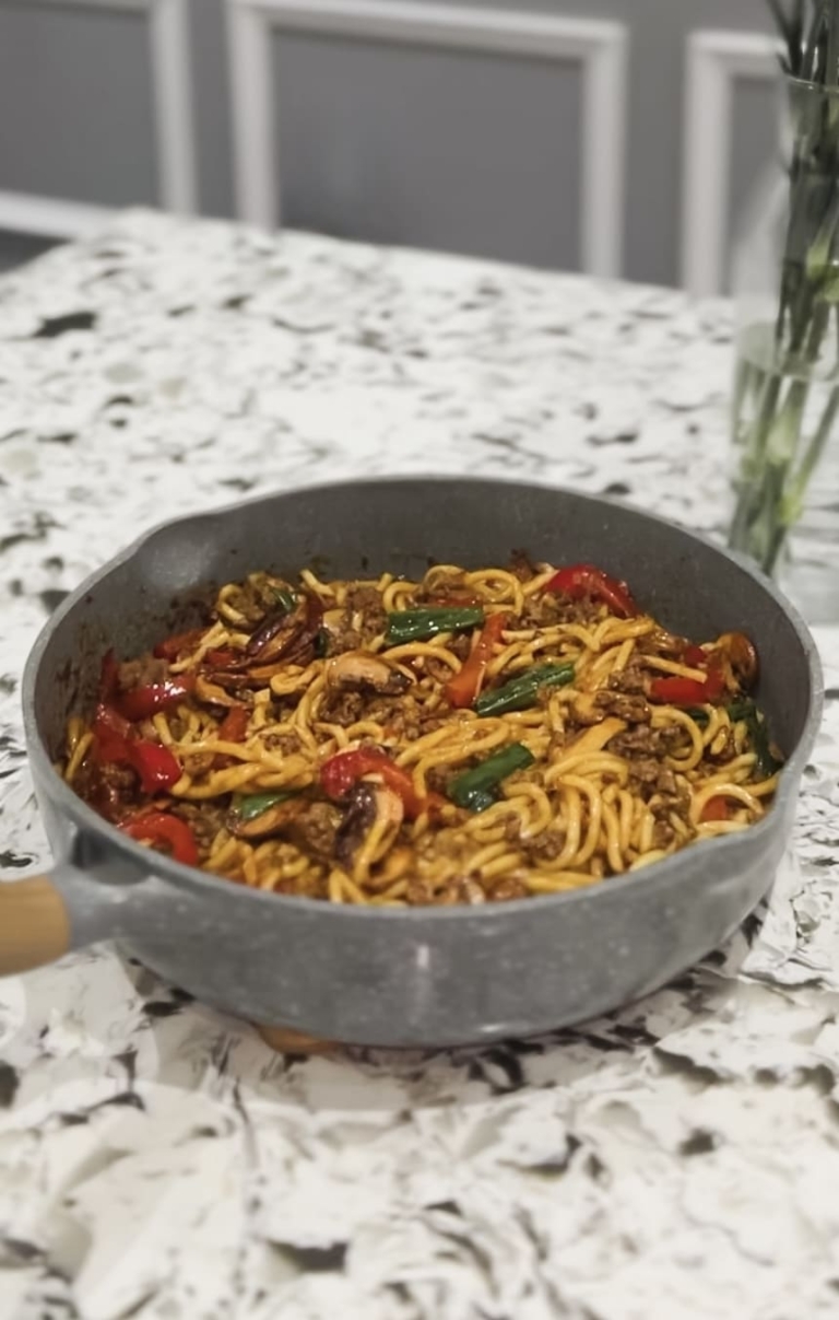 Better-than-Take-Out Asian Beef Noodles